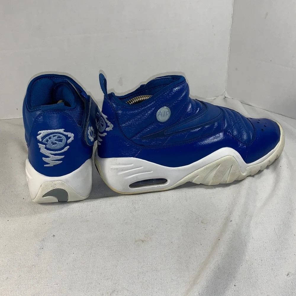 Nike Mens Air Shake Ndestrukt Royal Blue/ White Basketball Sneakers